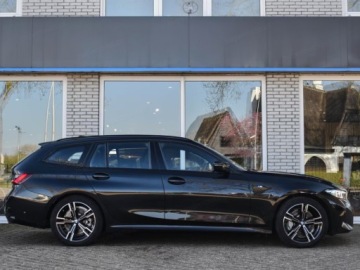 BMW Seria 3 G20-G21 Touring Facelifting 2.0 318d 150KM 2025 BMW Seria 3 Touring 318d Sport Combi 2.0 (150KM) 2025, zdjęcie 2