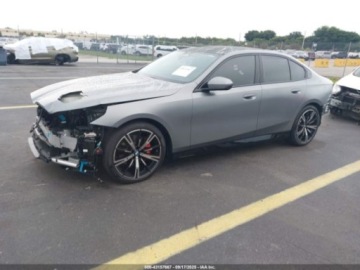 BMW Seria 5 G90-91 2025 BMW Seria 5 530i 2025 2.0l 2.0 Benzyna 255KM, zdjęcie 1