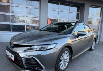 Toyota Camry IX Sedan 2.5 Hybrid Dynamic Force 218KM 2021 Toyota Camry salon Polska, FV-VAT 23, serwis ASO, Gwarancja 2.5 Hybryda, zdjęcie 25