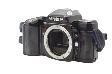 MINOLTA 7000 AF – бронированный аналог для любых погодных условий