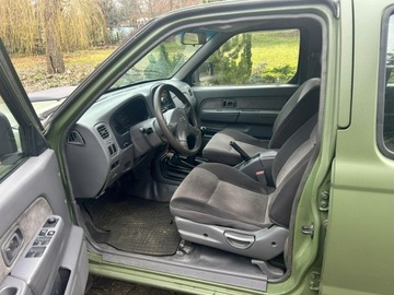 Nissan 2009 Nissan PickUp 2.5 dCi 4x4 | Off-Road | Wyciągarka, zdjęcie 6