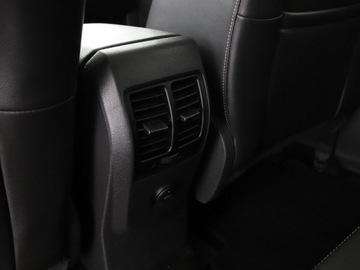 Ford Kuga II 2016 Ford Kuga panorama navi grzane fotele półskóra, zdjęcie 34