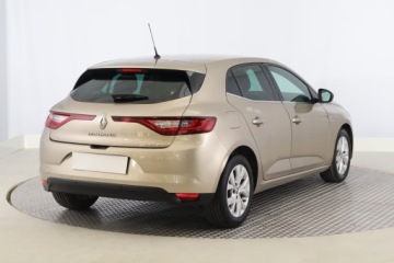 Renault Megane IV Hatchback 5d 1.6 SCe 114KM 2018 Renault Megane 1.6 SCe, Salon Polska, zdjęcie 4