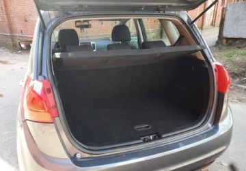 Kia Venga Mikrovan 1.4 DOHC CVVT 90KM 2011 Kia Venga LGP Podgrzewane fotele GetHelp 1.4 BenzynaLPG 90KM, zdjęcie 19