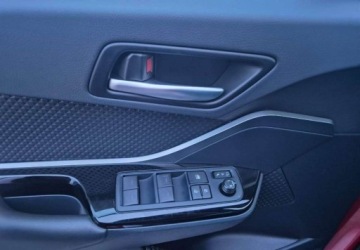 Toyota C-HR I Crossover Facelifting 2.0 Hybrid Dynamic Force 184KM 2021 Toyota C-HR Toyota C-HR PIERWSZY WLASCICIEL 2021 ROK 2.0 Hybryda 184KM, zdjęcie 14