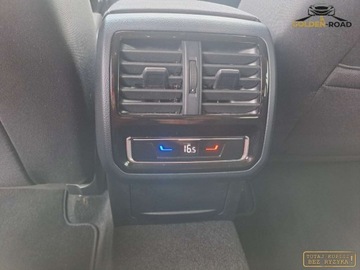 Volkswagen Passat B8 Variant Facelifting 2.0 TDI SCR 150KM 2021 Volkswagen Passat 2,0 TDI 150KM DSG kamera alu navi lift VAT 23 oplacony, zdjęcie 12