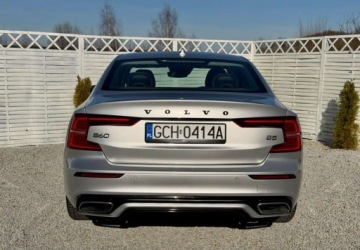 Volvo S60 III 2021 Volvo S60 Volvo S60 2.0 Hybryda 250KM, zdjęcie 28