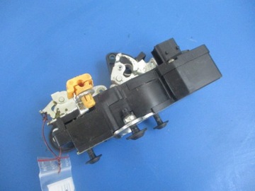 CADILLAC SRX I 04-09R ZÁMEK DVEŘE ZADNÍ LEVÝ 6PIN