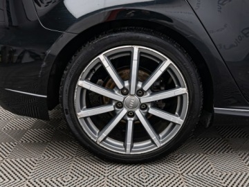 Audi A3 8V Sportback 5d Facelifting 1.5 35 TFSI 150KM 2019 AUDI A3 35 TFSI S line S tronic Hatchback 1.5 (150KM) 2019, zdjęcie 29