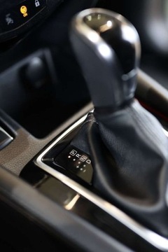 Nissan Qashqai II Crossover Facelifting 1.3 DIG-T  160KM 2019 Nissan Qashqai 1.3 DIG-T N-Connecta DCT 1.3 Benzyna 160KM, zdjęcie 13