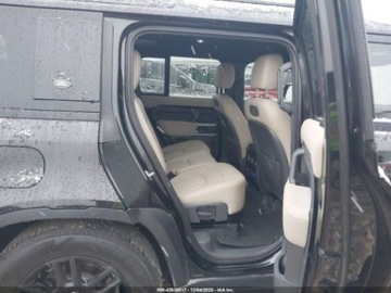 Land Rover Defender IV (L663) 2021 Land Rover Defender 2021r., 4x4, 3.0L 3.0 Hybryda 395KM, zdjęcie 9