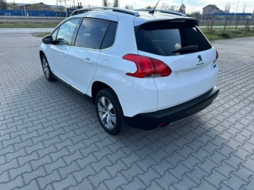 Peugeot 2008 I SUV 1.2 PureTech 82KM 2015 Peugeot 2008 1.2B, Navi, Półskóra, Klimatronic, zdjęcie 1