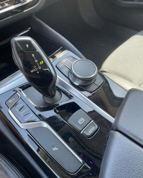 BMW Seria 5 G30-G31 Limuzyna 520d 190KM 2017 BMW Seria 5 2.0 diesel ,salon polska ,zadfbany 2.0 Diesel 190KM, zdjęcie 15