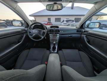 Toyota Avensis II Sedan 1.8 VVT-i 129KM 2004 Toyota Avensis 1.8 VVTI LPG Klima Tempomat Serwis Gwarancja 1.8 129KM, zdjęcie 23