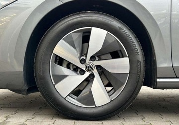 Volkswagen Passat B8 Variant Facelifting 1.5 TSI EVO 150KM 2025 Volkswagen Passat Basic Pakiet Zimowy, ACC, Kamera, Indukcyjna ladowarka,, zdjęcie 36