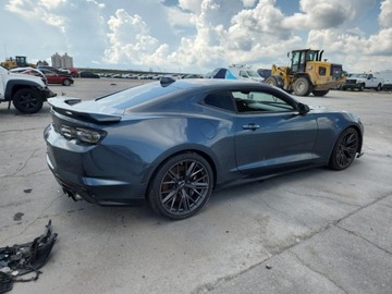 Chevrolet Camaro VI 2021 Chevrolet Camaro ZL1 2021 6.2l 6.2 Benzyna 650KM, zdjęcie 3