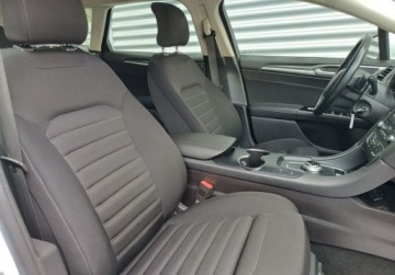 Ford Mondeo V Kombi Facelifting 2.0 EcoBlue 150KM 2020 Ford Mondeo 2.0 EcoBlue 150KM Automat P.Zima AGR SerwisASO FV23 Gwarancja, zdjęcie 15