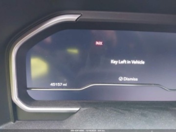  GMC Sierra 1500 Short Box Denali 2023 3.0 Diesel 305KM, zdjęcie 12