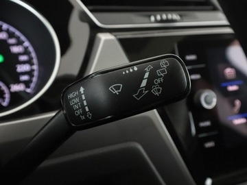 Volkswagen Touran III 1.4 TSI 150KM 2017 Volkswagen Touran DSG klima auto navi panorama, zdjęcie 32