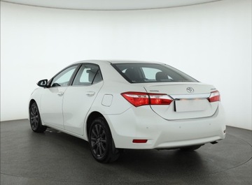 Toyota Corolla XI Sedan 1.6 Valvematic 132KM 2015 Toyota Corolla 1.6 Valvematic, Salon Polska, zdjęcie 3