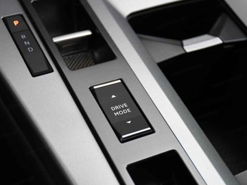 Opel 2025 Od ręki - GS 1.2 Turbo 145KM / Pakiet Tech Plus, zdjęcie 5