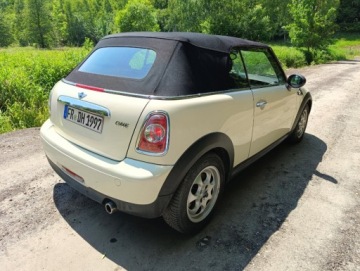 Mini Mini R56 Hatchback Facelifting 1.6 122KM 2013 MINI Cooper Mini Cooper Cabrio 2013r 1.6 benzyna 1.6 Benzyna 122KM, zdjęcie 13