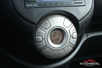 Nissan Micra IV Hatchback 5d 1.2 80KM 2011 Nissan Micra 1.2 80ps, 1 Wlasciciel, Serwisowana w ASO, 5 Drzwi. Bogato wy, zdjęcie 16