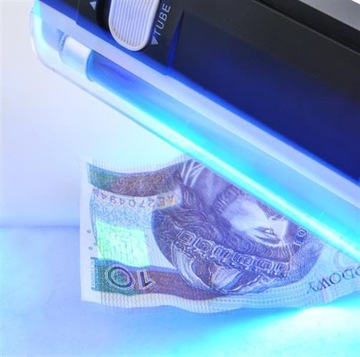 TESTER UV BANKNOTóW LAMPA ULTRAFIOLETOWA WYKRYWACZ
