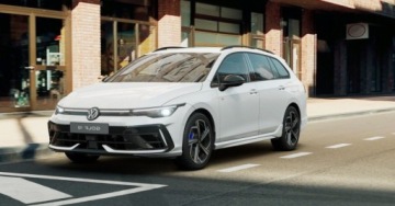 Volkswagen Golf VIII R Facelifting 2.0 TSI 333KM 2026 Volkswagen Golf Black Style, kamery 360, Easy Open - od reki 2.0 Benzyna, zdjęcie 9