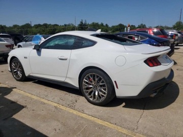 Ford Mustang VI 2024 Ford Mustang 2024 FORD MUSTANG GT 5.0 Benzyna 486KM, zdjęcie 2