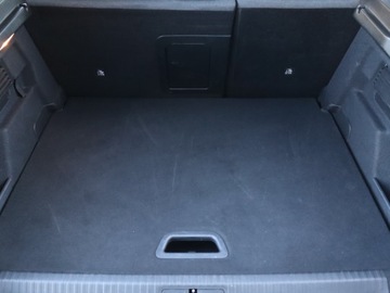 Citroen C4 III SUV 1.2 PureTech 130KM 2022 Citroen C4 1.2 PureTech, Salon Polska, zdjęcie 13