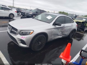 Mercedes GLC C253 2018 Mercedes-Benz GLC 2018 MERCEDES-BENZ AMG GLC 43 COUPE 4MATIC 3.0 Benzyna, zdjęcie 4