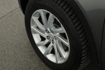 Land Rover Discovery Sport SUV 2.0 TD4 180KM 2017 Land Rover Discovery Sport TD4, Salon Polska, zdjęcie 18