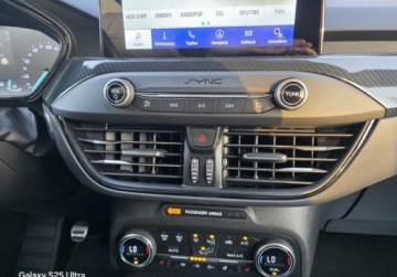 Ford Focus IV Hatchback 1.5 EcoBoost 150KM 2019 Ford Focus ST-Line - Full Led - Skora - Navi - Full Opcja 1.5 Benzyna, zdjęcie 20