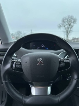 Peugeot 308 II SW Facelifting 1.5 BlueHDI 130KM 2021 Peugeot 308 SW 1.5 BlueHDi I-Cockpit Navi Kamera PDC, zdjęcie 15