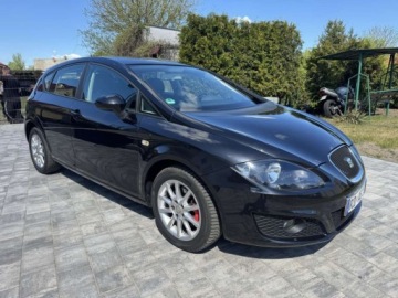 Seat Leon II 2010 Seat Leon Seat Leon 2010 1.4 benzyna 122 KM 185 tys. km czarny sprowad, zdjęcie 1