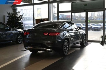 Mercedes GLC C253 SUV 2.0 250 211KM 2019 Mercedes-Benz GLC FV23Reflektory LED StatyczneAktywny Asystent Parkowania, zdjęcie 17
