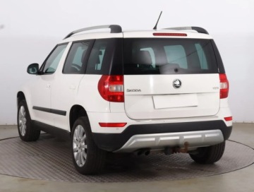 Skoda Yeti Outdoor 1.4 TSI 125KM 2015 Skoda Yeti 1.4 TSI, Salon Polska, Klima, zdjęcie 3