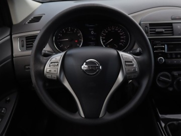 Nissan Pulsar 1.2 DIG-T 115KM 2014 Nissan Pulsar 1.2 DIG-T, Salon Polska, Serwis ASO, zdjęcie 15