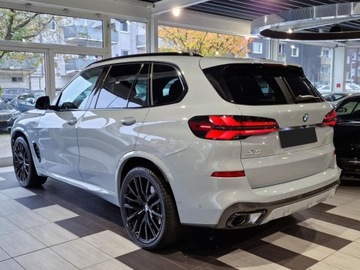 BMW X5 G05 SUV Facelifting 3.0 30d 298KM 2025 BMW X5 xDrive30d Sport Suv 3.0 (298KM) 2025, zdjęcie 2