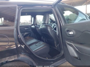 Jeep Cherokee V 2021 Jeep Cherokee 80Th Anniversary 2021 3.2l 3.2 Benzyna 271KM, zdjęcie 12