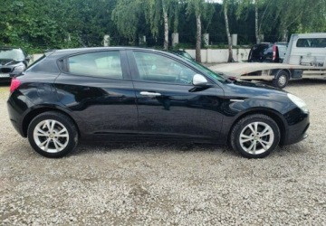 Alfa Romeo Giulietta Nuova II Hatchback 5d 1.4 TB 16v 120KM 2013 Alfa Romeo Giulietta Maly przebieg Bezwypadek Super stan Zarejestrowane, zdjęcie 9
