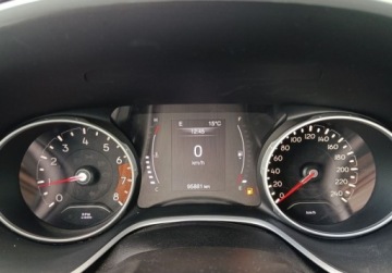 Jeep Compass II SUV 1.4 MultiAir 140KM 2019 Jeep Compass 1.4 TMair 140KM MT6 Longitude Mirroring SalonPL FVmarza 1.4, zdjęcie 27