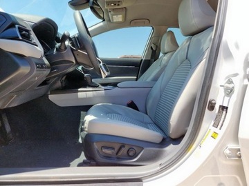 Toyota Camry 2024 Toyota Camry 2024 TOYOTA CAMRY SE NIGHT SHADE 2.5 Benzyna 204KM, zdjęcie 6