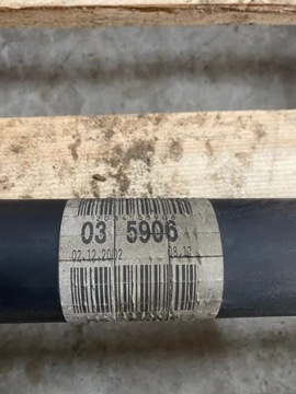 HŘÍDEL HNACÍ MERCEDES W203 035906