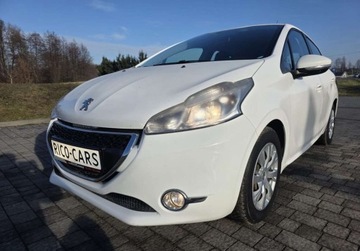 Peugeot 208 I Hatchback 3d 1.4 VTI 95KM 2015 Peugeot 208 1.4 BenzynaLPG 95KM, zdjęcie 3