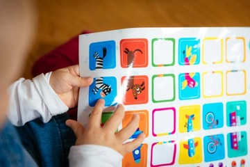 Наклейки на внутреннюю часть обуви правая/левая.