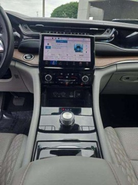 Jeep Grand Cherokee IV 2022 Jeep Grand Cherokee Summit 2022 3.6 Benzyna 293KM, zdjęcie 11