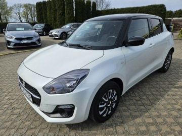 Suzuki Swift VI Hatchback 1.2 DualJet 90KM 2017 Suzuki Swift 1,2 benzyna 90KM