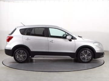 Suzuki SX4 I Sedan 1.6 VVT 120KM 2013 Suzuki SX4 S-Cross 1.6 VVT, Automat, Skóra, Navi, zdjęcie 5